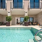 Extravagante Mit Sauna, Privatpool, Billard, Bbq * 포레치