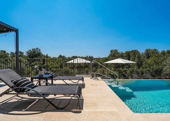 Extravagante Mit Sauna, Privatpool, Billard, Bbq Сasa de vacaciones Poreč